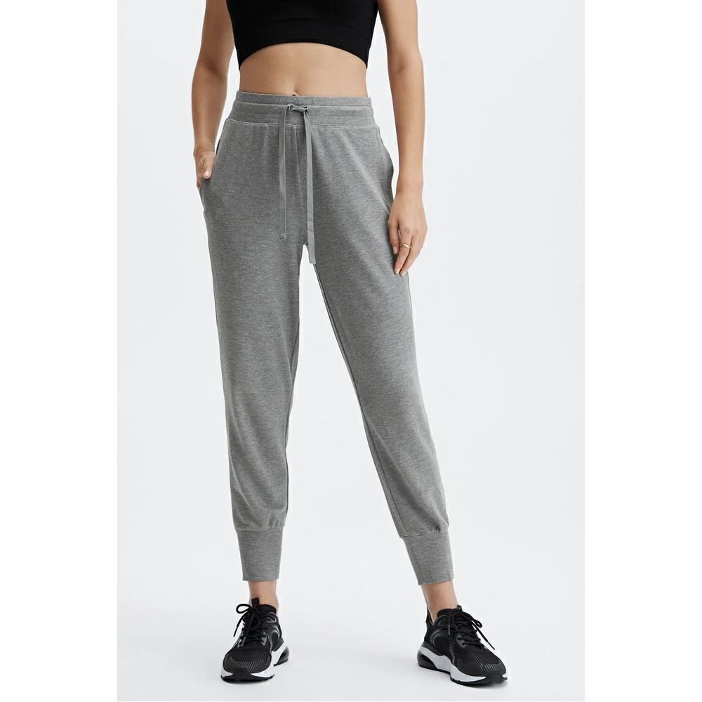 Fabletics gray drawstring waist size L athletic joggers
